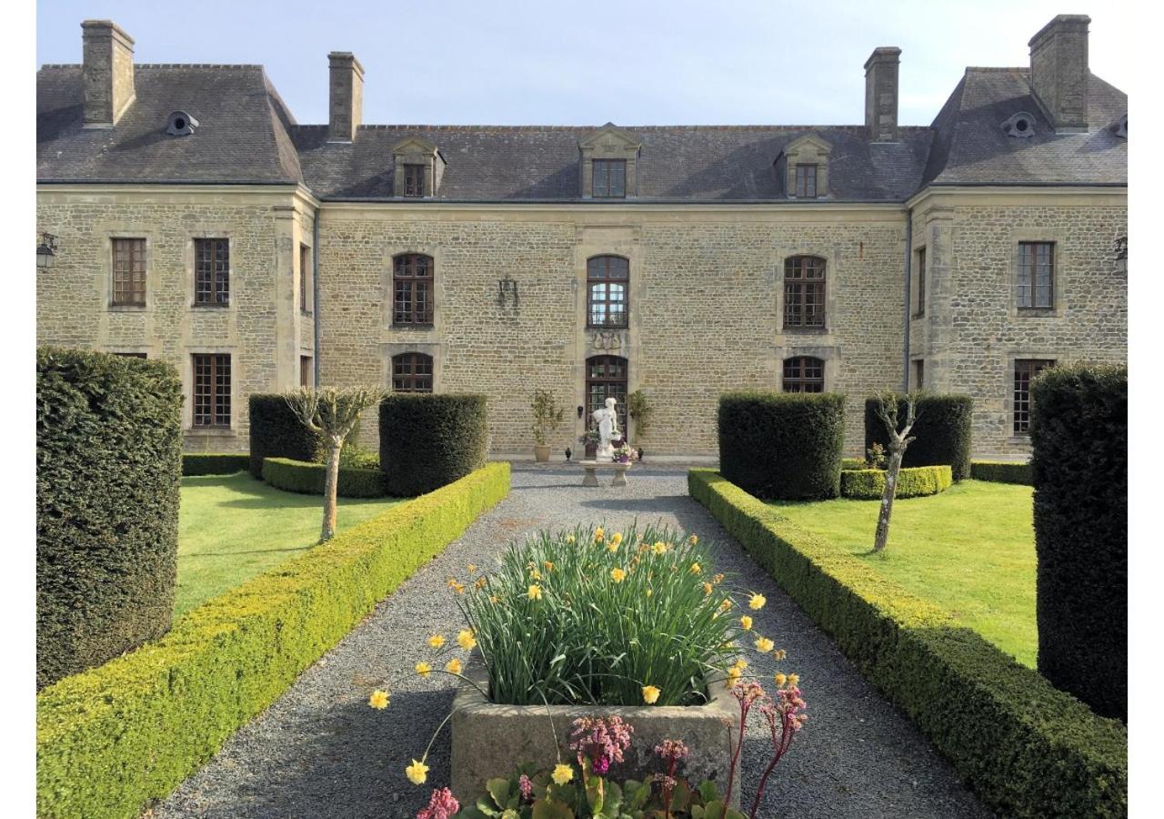 Château du Bû Anctoville Exterior foto