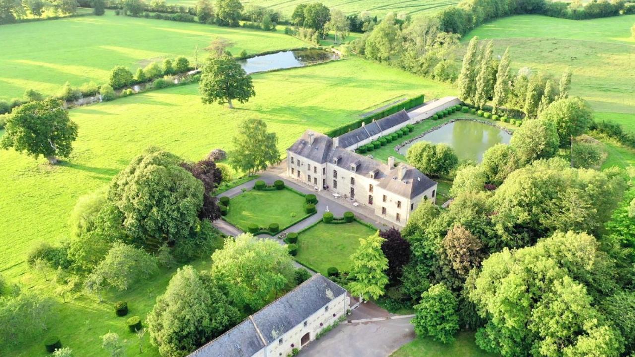 Château du Bû Anctoville Exterior foto